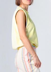 Oversized Top mit Schulterpolstern Lira in Seitenansicht