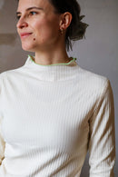 Longsleeve Suki mit Stehkragen