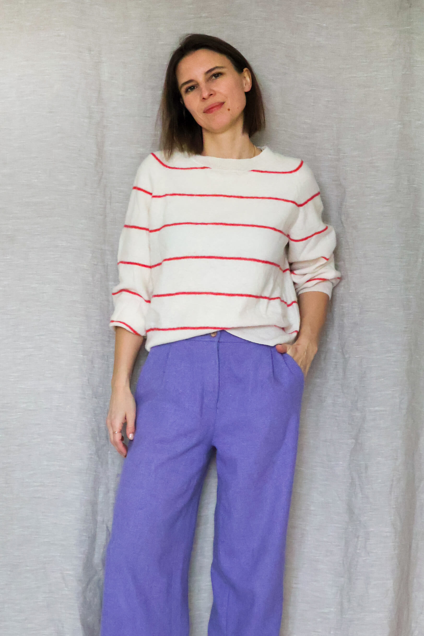 Bequeme Hose Liv mit seitlichen Eingriffstaschen